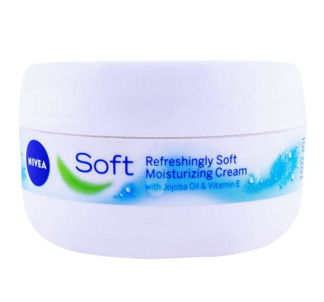 Nivea Soft Refreshingly Soft Moisturizing Cream 100ml